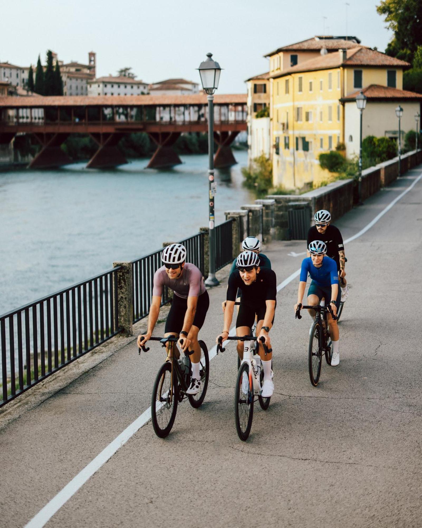 Bassano Club House Bed & Breakfast Bassano del Grappa Bagian luar foto